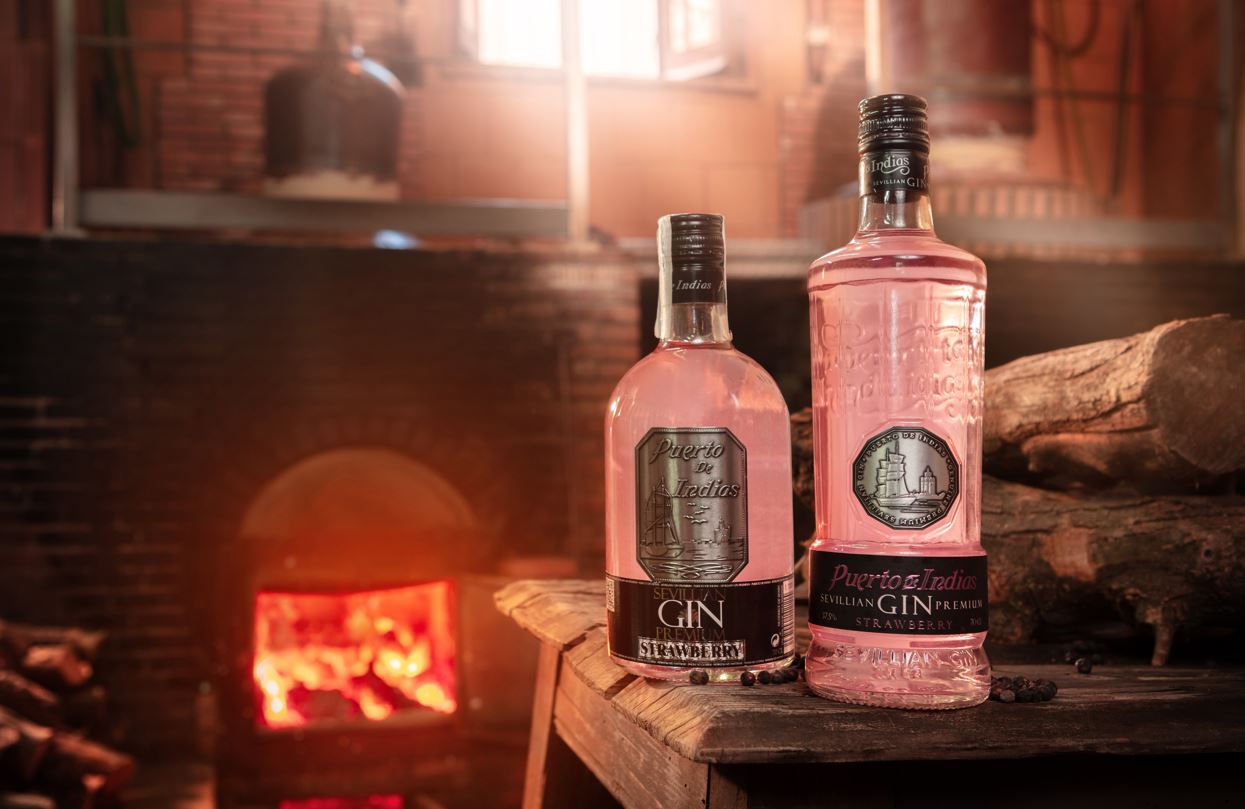 A Lucky Accident: How Spanish Puerto De Indias Made The First Strawberry Gin